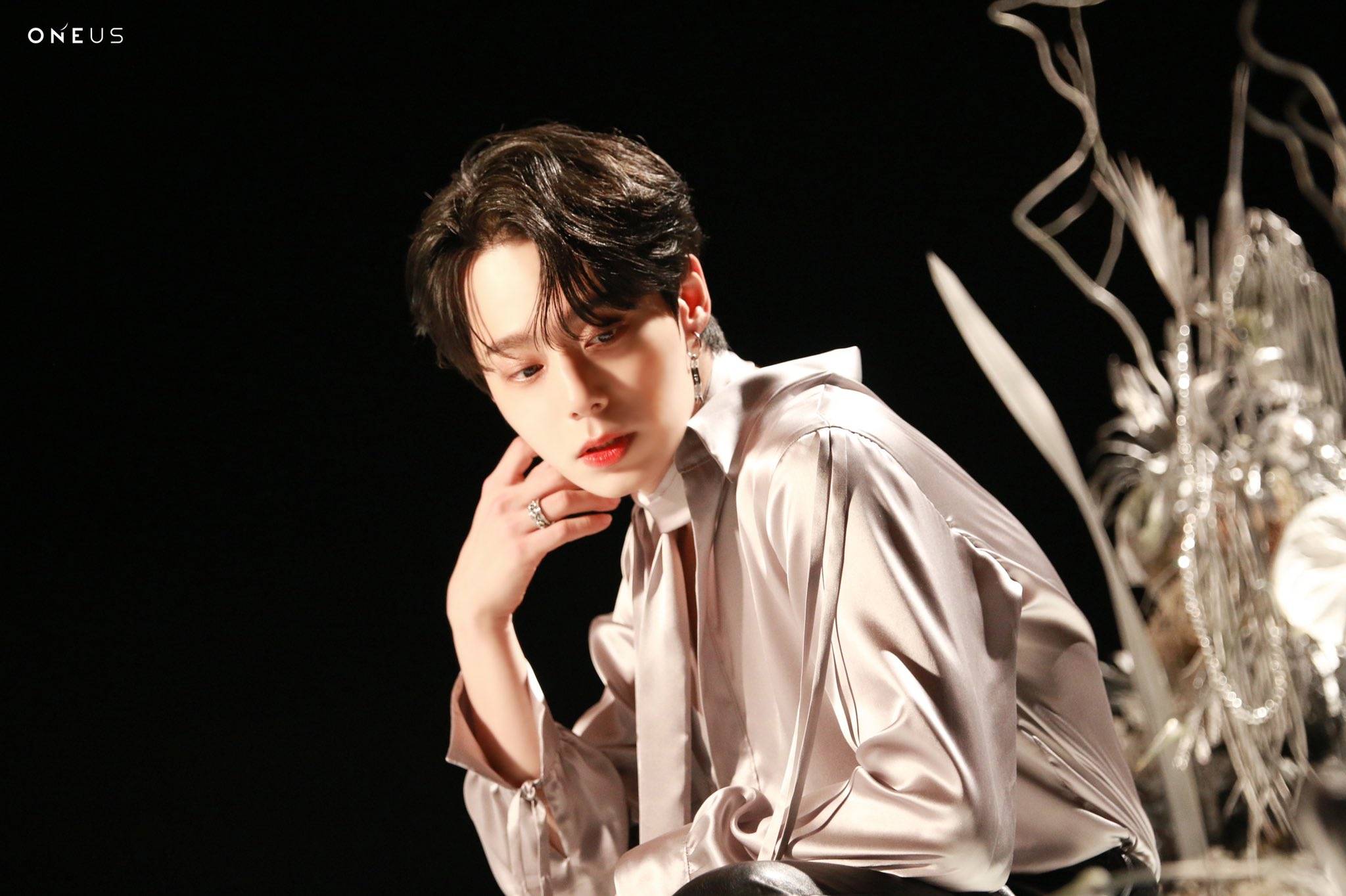 ONEUS　ファンウン